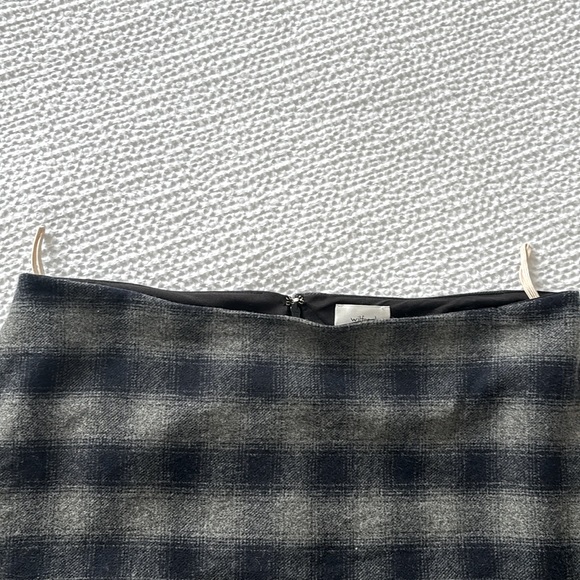 Aritiza- Wilfred Plaid Mini Skirt - Picture 4 of 4